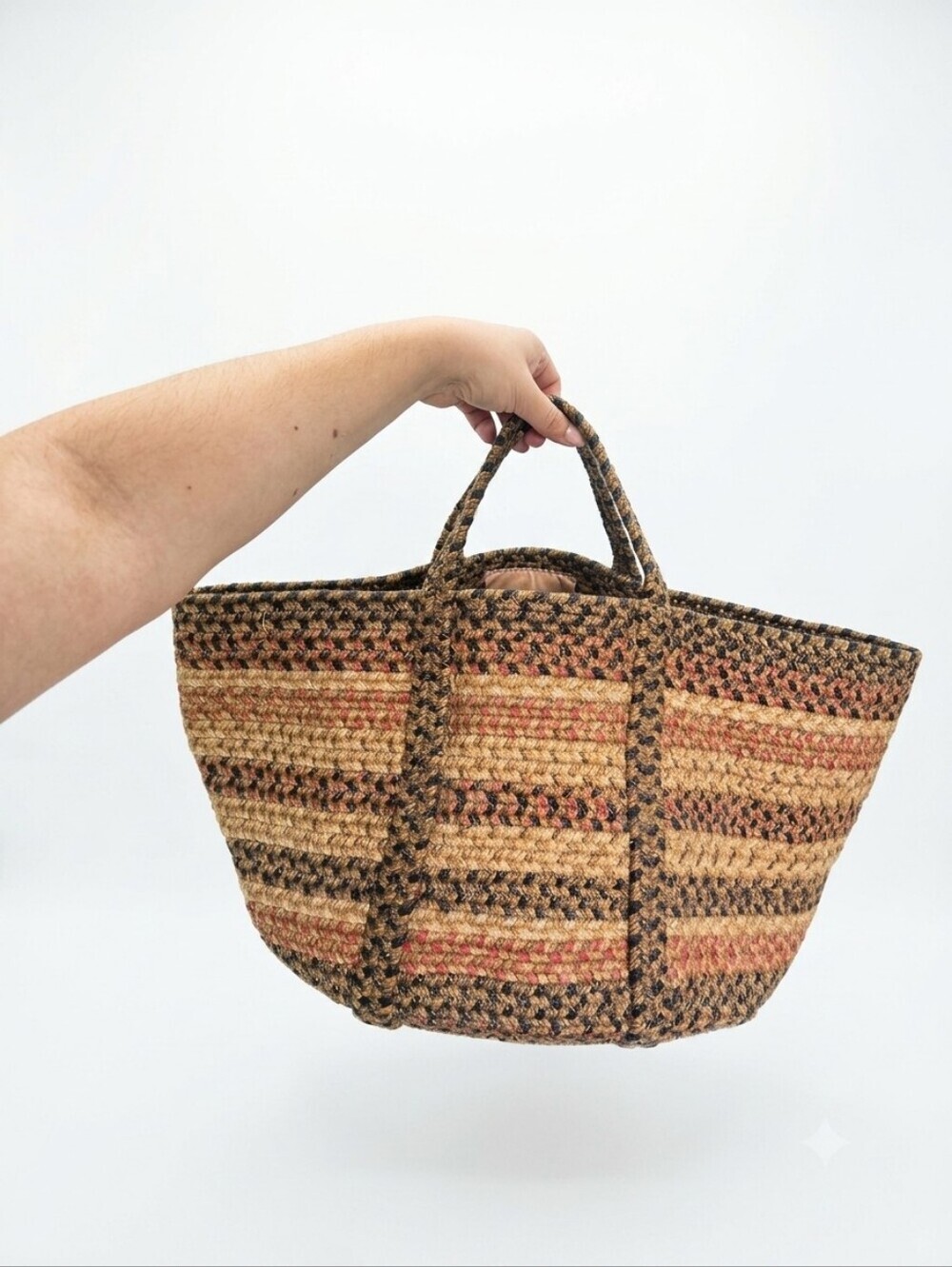 Homespice Classic American Decor Braided Jute Basket, Fussett Design, 14x14x10